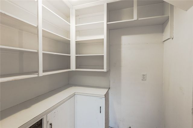 808 Dogwood Lane, Bryan, TX 77802