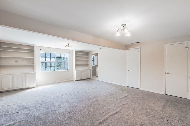 808 Dogwood Lane, Bryan, TX 77802