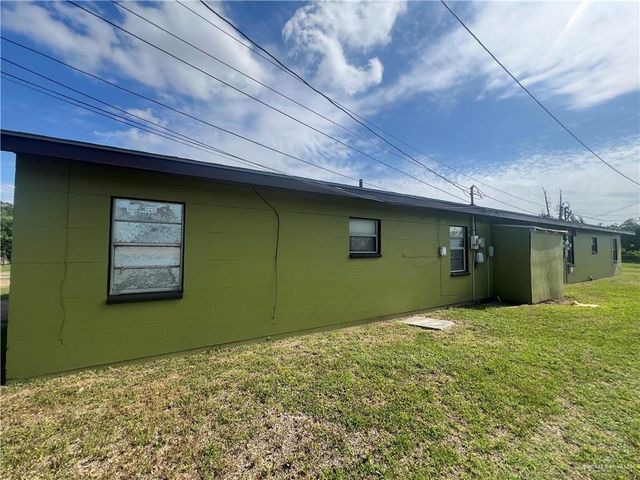 433 Gulf Avenue, Lyford, TX 78569