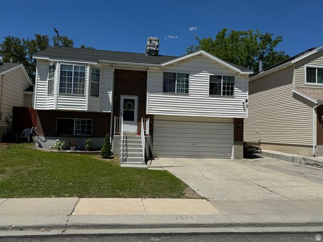 1542 W CRYSTAL RIDGE DR, West Jordan, UT 84084