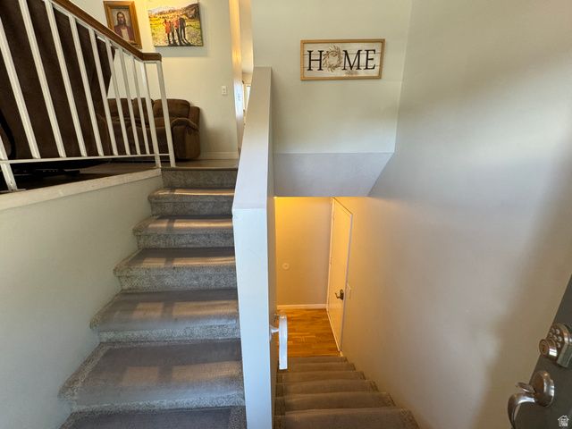 1542 W CRYSTAL RIDGE DR, West Jordan, UT 84084