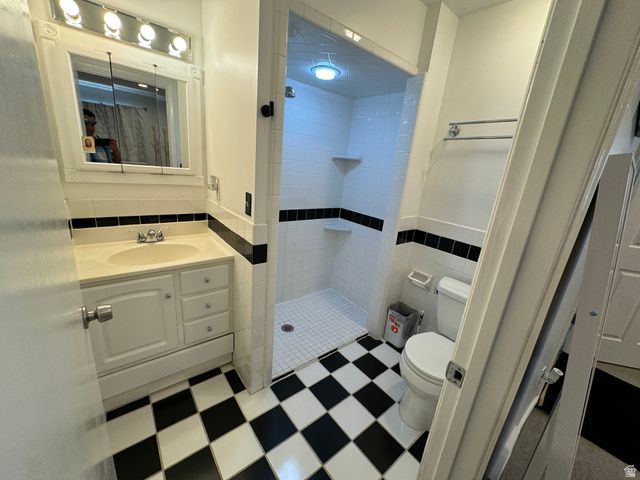 1542 W CRYSTAL RIDGE DR, West Jordan, UT 84084