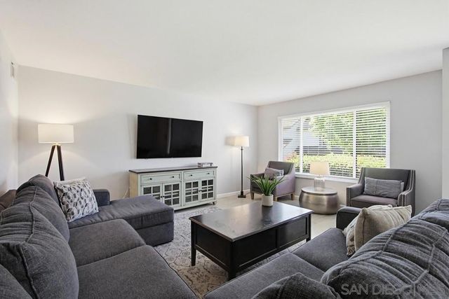 5308 Caminito Velasquez, San Diego, CA 92124