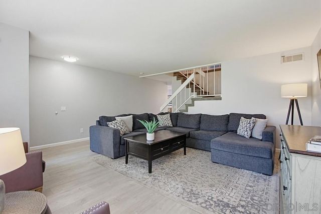 5308 Caminito Velasquez, San Diego, CA 92124