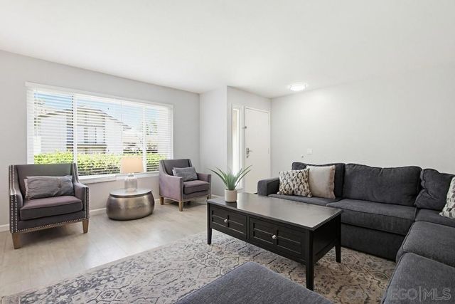 5308 Caminito Velasquez, San Diego, CA 92124