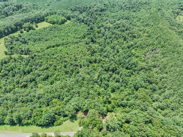 366 Ridge Rd, Westpoint, TN 38486