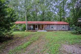 366 Ridge Rd, Westpoint, TN 38486