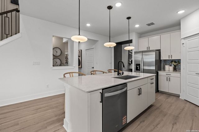 1426 KNIPPA, San Antonio, TX 78253