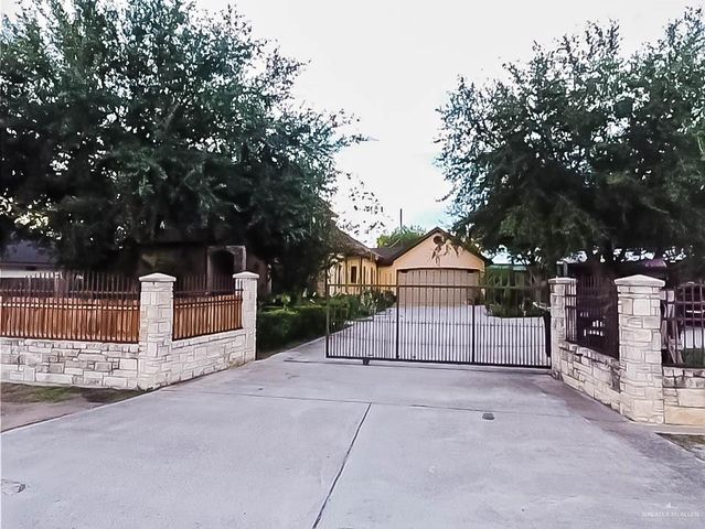 4701 Russell Circle, Mission, TX 78574