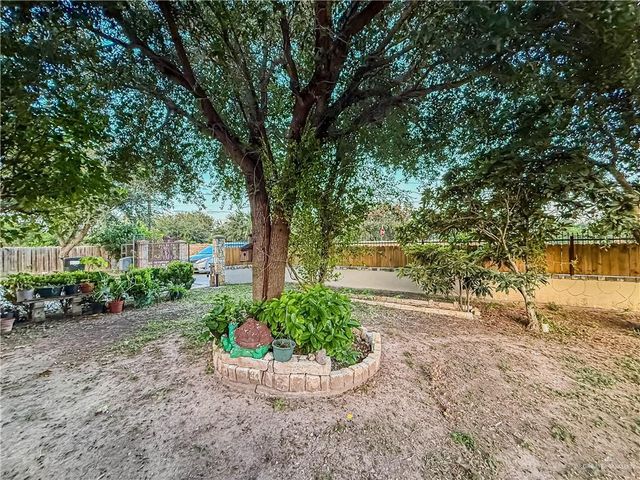 4701 Russell Circle, Mission, TX 78574