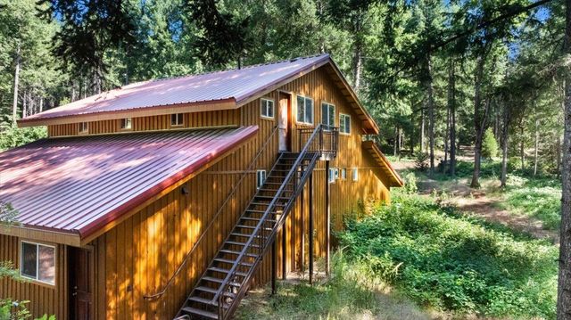 17607 Hooker Oak Rd, Nevada City, CA 95959