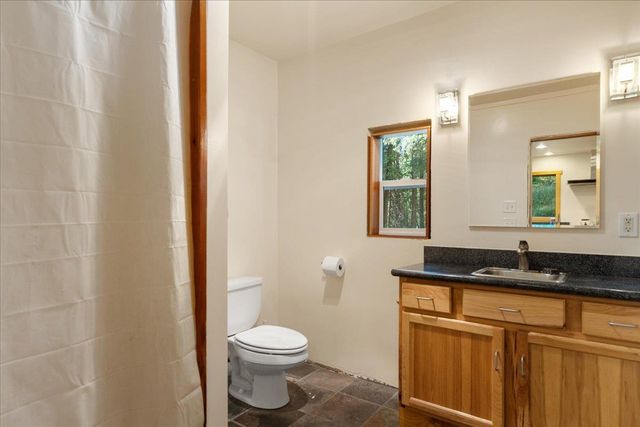 17607 Hooker Oak Rd, Nevada City, CA 95959