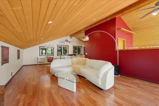 17607 Hooker Oak Rd, Nevada City, CA 95959
