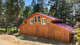 17607 Hooker Oak Rd, Nevada City, CA 95959