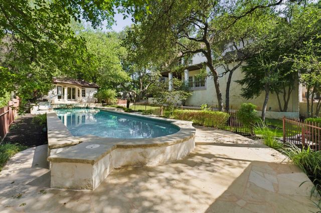 2900 Meandering River CT, Austin, TX 78746