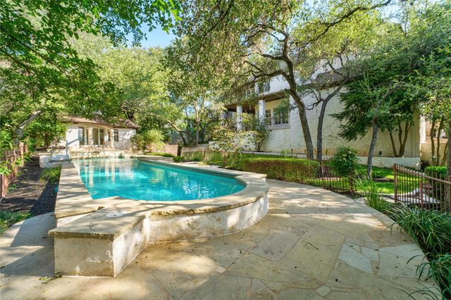 2900 Meandering River CT, Austin, TX 78746