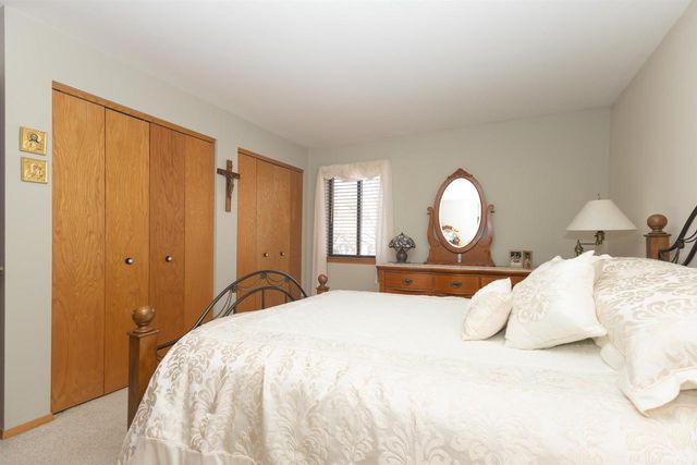 841 E WINDFIELD PLACE, Appleton, WI 54911