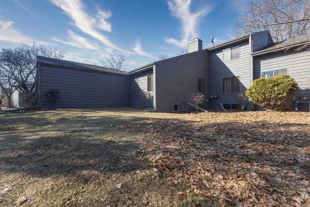 841 E WINDFIELD PLACE, Appleton, WI 54911