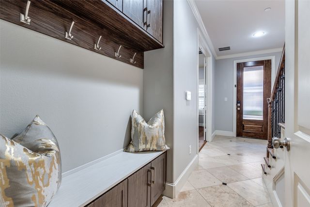 2141 Helsminster Drive, Dallas, TX 75201