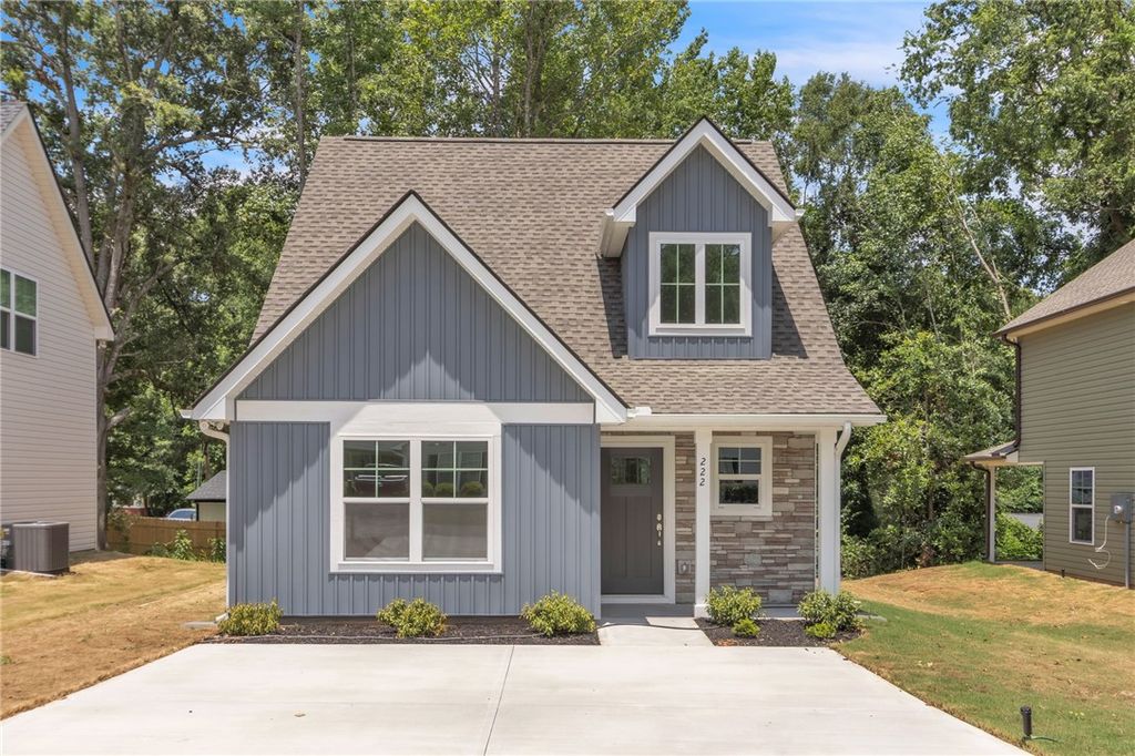 222 Saluda Street, Belton, SC 29627