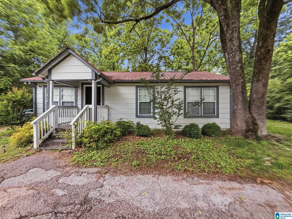8890 HIGHWAY 31, Calera, AL 35040