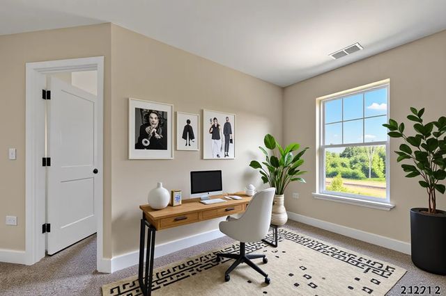 417 Haber Road 6, Cary, IL 60013