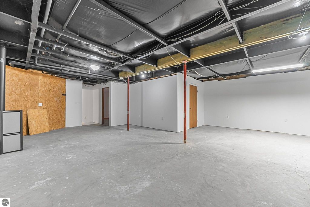 Image 33 of property listing at 4046 White Birch Drive, Grawn, MI 49637