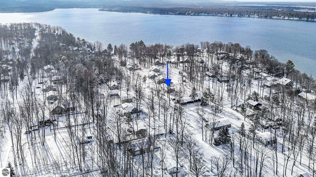 Image 47 of property listing at 4046 White Birch Drive, Grawn, MI 49637