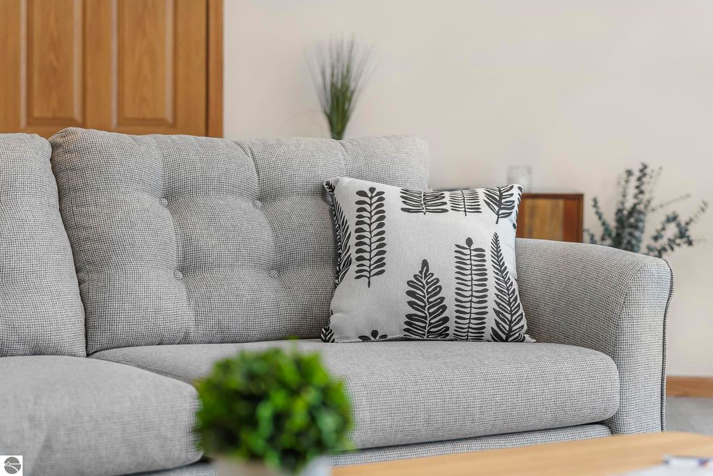 Image 5 of property listing at 4046 White Birch Drive, Grawn, MI 49637