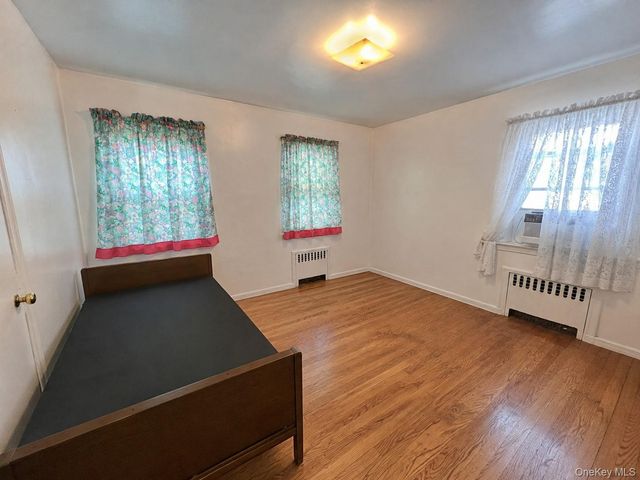 471 Eureka Avenue, Elmont, NY 11003