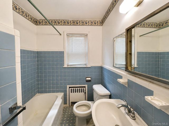 471 Eureka Avenue, Elmont, NY 11003