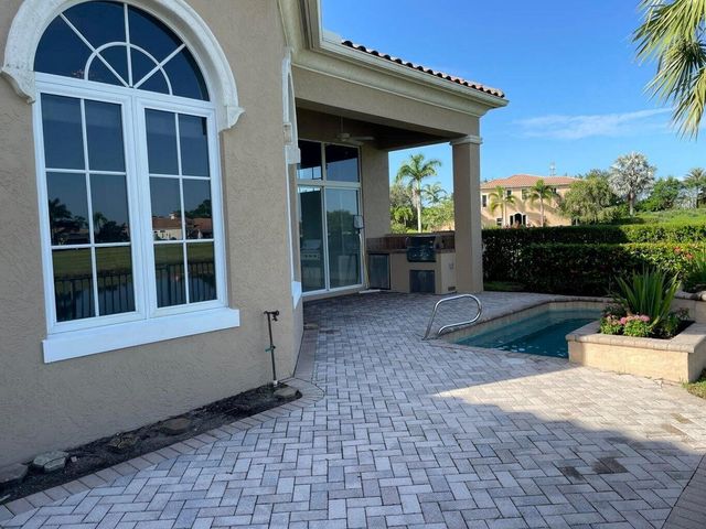 164 SE Santa Gardenia, Port St Lucie, FL 34984