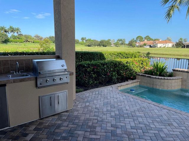 164 SE Santa Gardenia, Port St Lucie, FL 34984