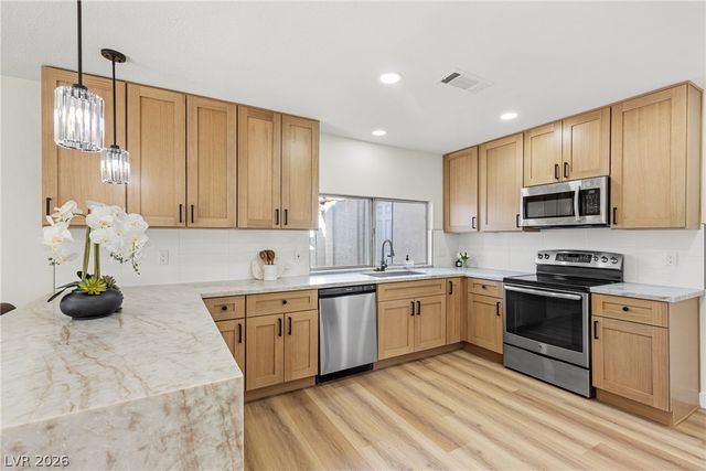 3660 Cherokee Avenue, Las Vegas, NV 89121