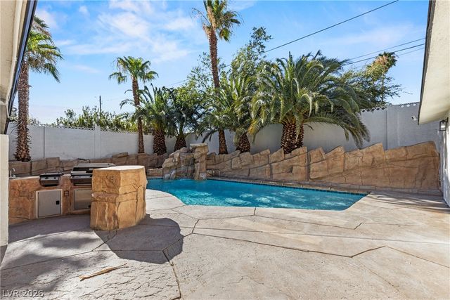 3660 Cherokee Avenue, Las Vegas, NV 89121