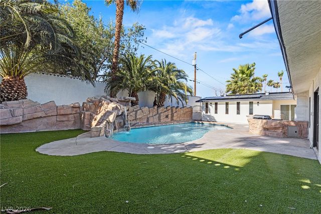 3660 Cherokee Avenue, Las Vegas, NV 89121
