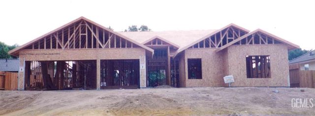 3205 Petite Sirah Street, Bakersfield, CA 93306