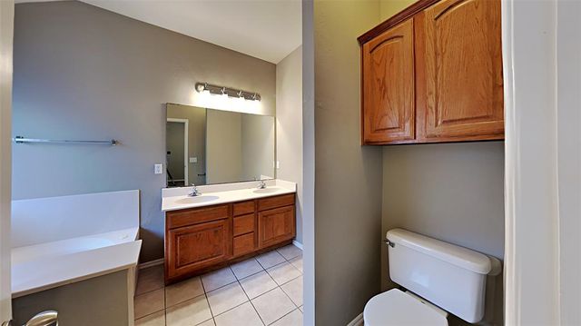 2025 NW 176th Terrace, Edmond, OK 73012