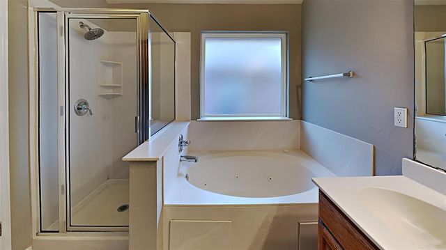 2025 NW 176th Terrace, Edmond, OK 73012