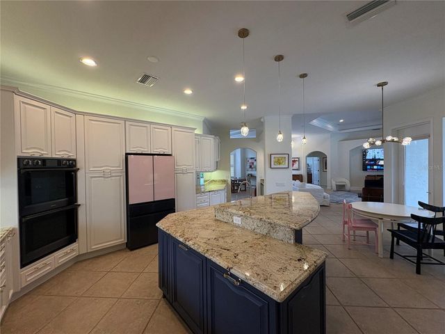 2181 CALUSA LAKES BOULEVARD, Nokomis, FL 34275