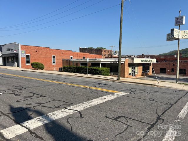 166 N Logan Street, Marion, NC 28752