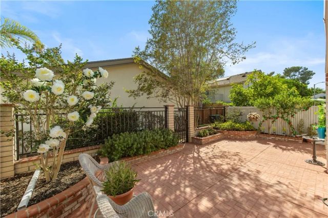 3 Whitewood Way, Irvine, CA 92612