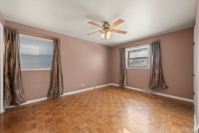 1033 W Ohio Street, Glenwood, IL 60425