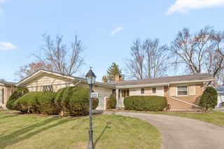 1033 W Ohio Street, Glenwood, IL 60425