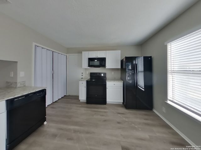 4111 Sunrise Crest, San Antonio, TX 78244