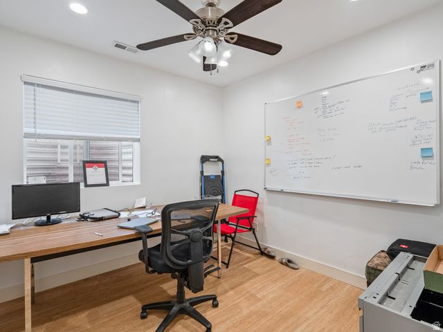4130 W SHINNEROCK DR, South Jordan, UT 84009