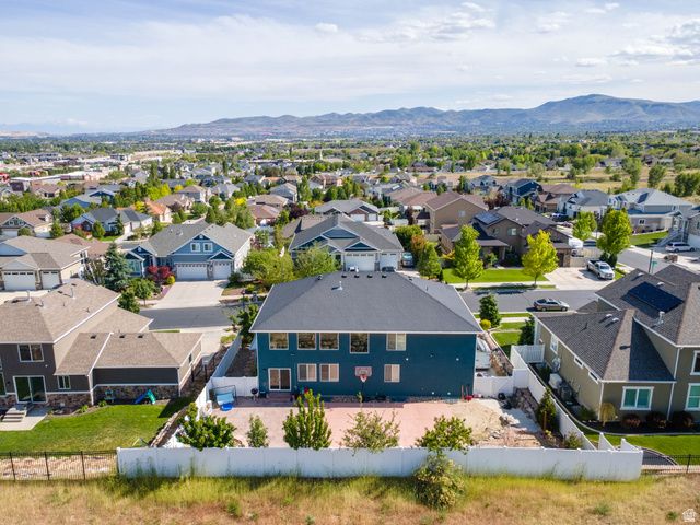 4130 W SHINNEROCK DR, South Jordan, UT 84009
