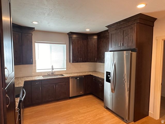 4130 W SHINNEROCK DR, South Jordan, UT 84009