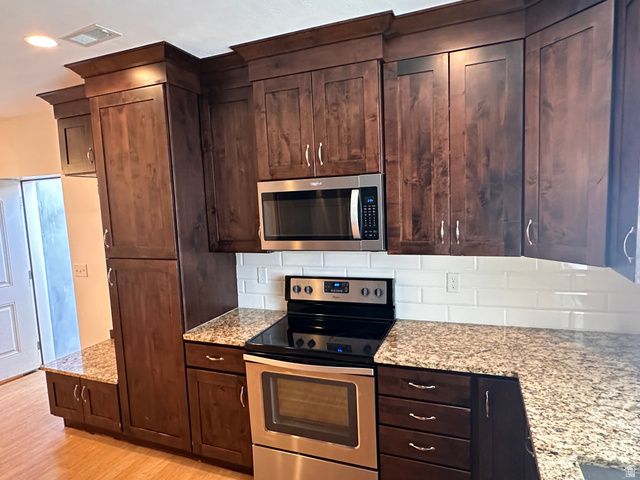 4130 W SHINNEROCK DR, South Jordan, UT 84009