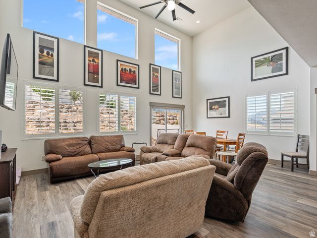 4130 W SHINNEROCK DR, South Jordan, UT 84009